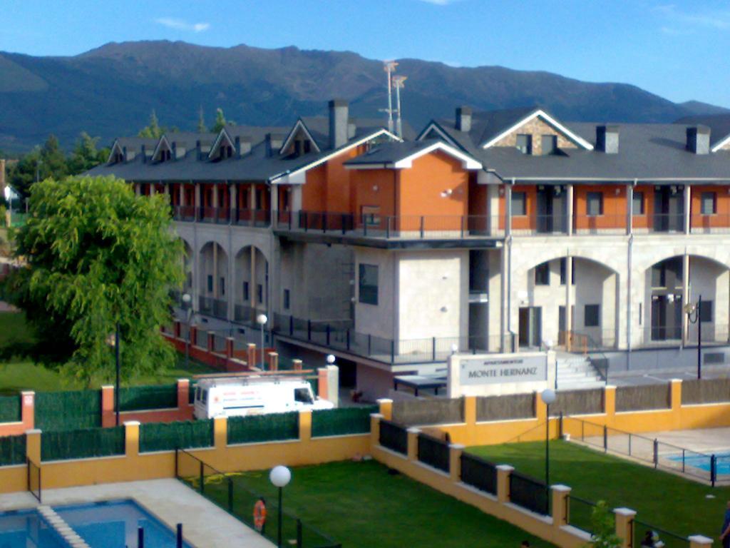 Apartamentos Monte Hernanz Ріаса Номер фото