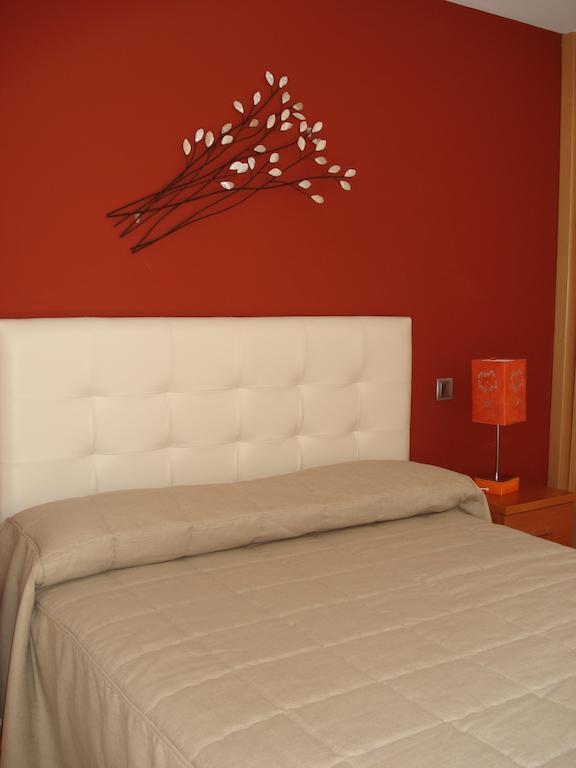 Apartamentos Monte Hernanz Ріаса Номер фото