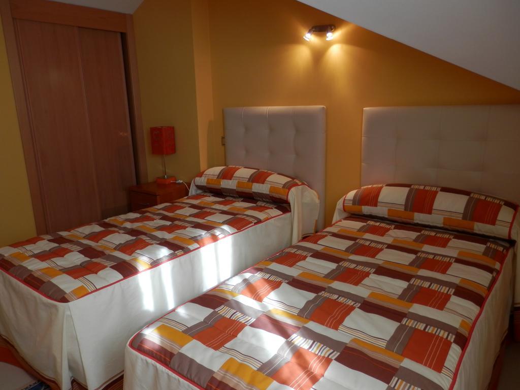 Apartamentos Monte Hernanz Ріаса Екстер'єр фото