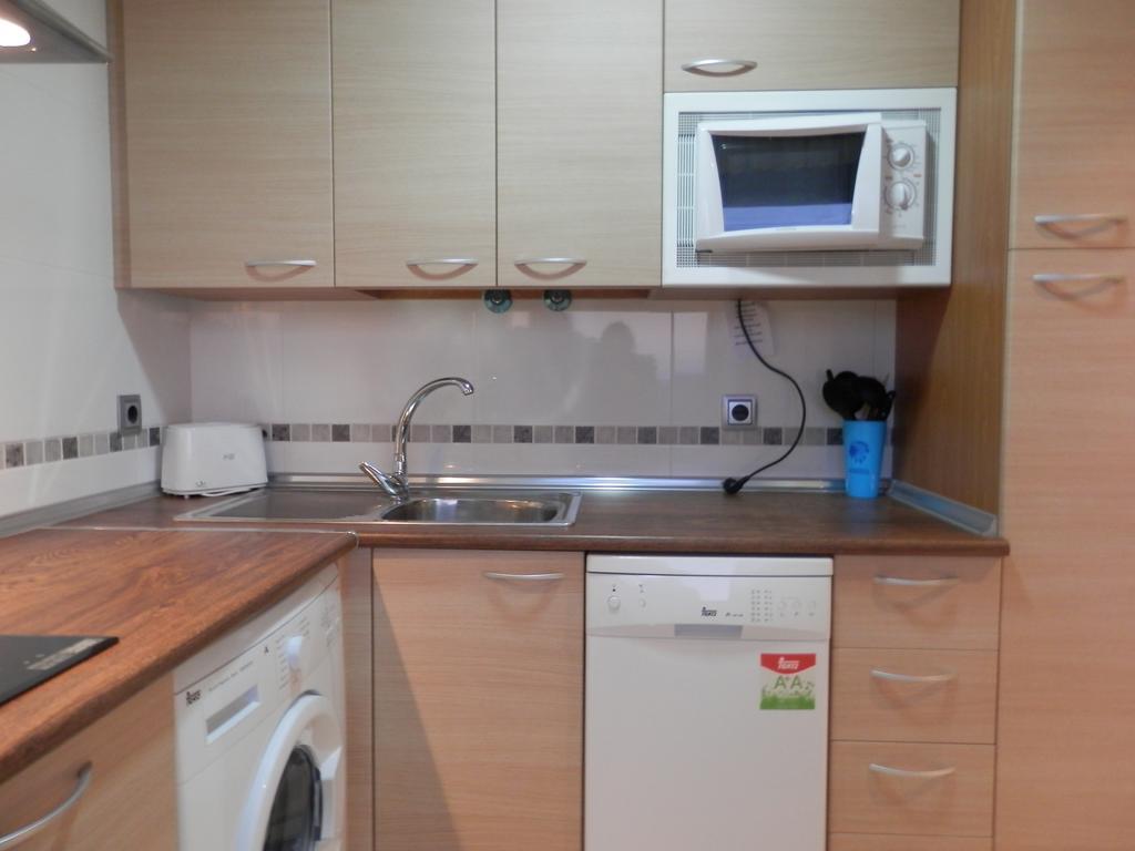 Apartamentos Monte Hernanz Ріаса Екстер'єр фото