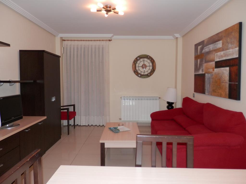 Apartamentos Monte Hernanz Ріаса Екстер'єр фото