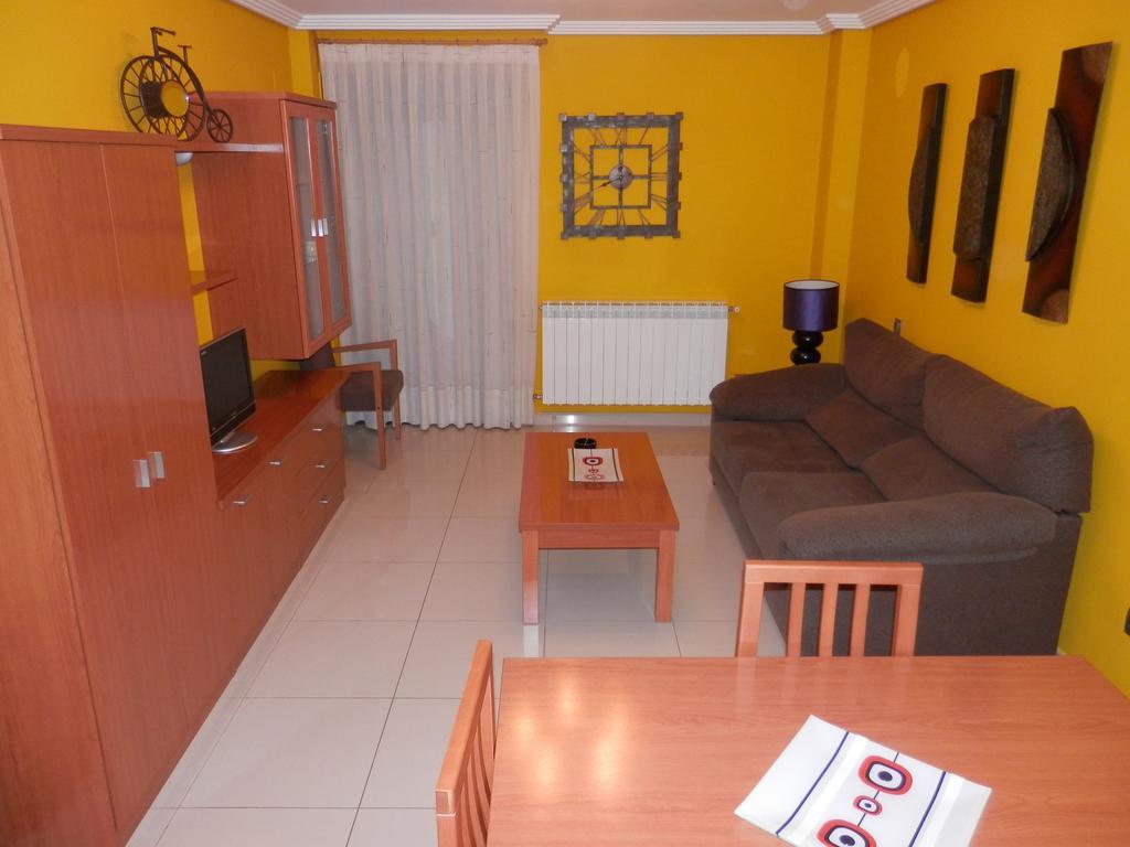 Apartamentos Monte Hernanz Ріаса Екстер'єр фото