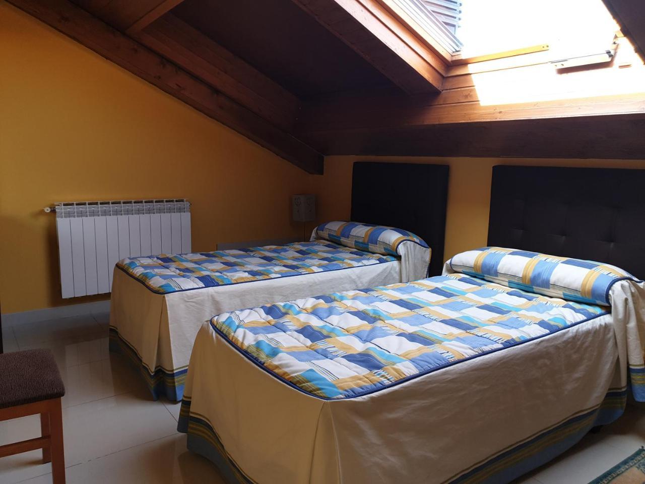 Apartamentos Monte Hernanz Ріаса Екстер'єр фото